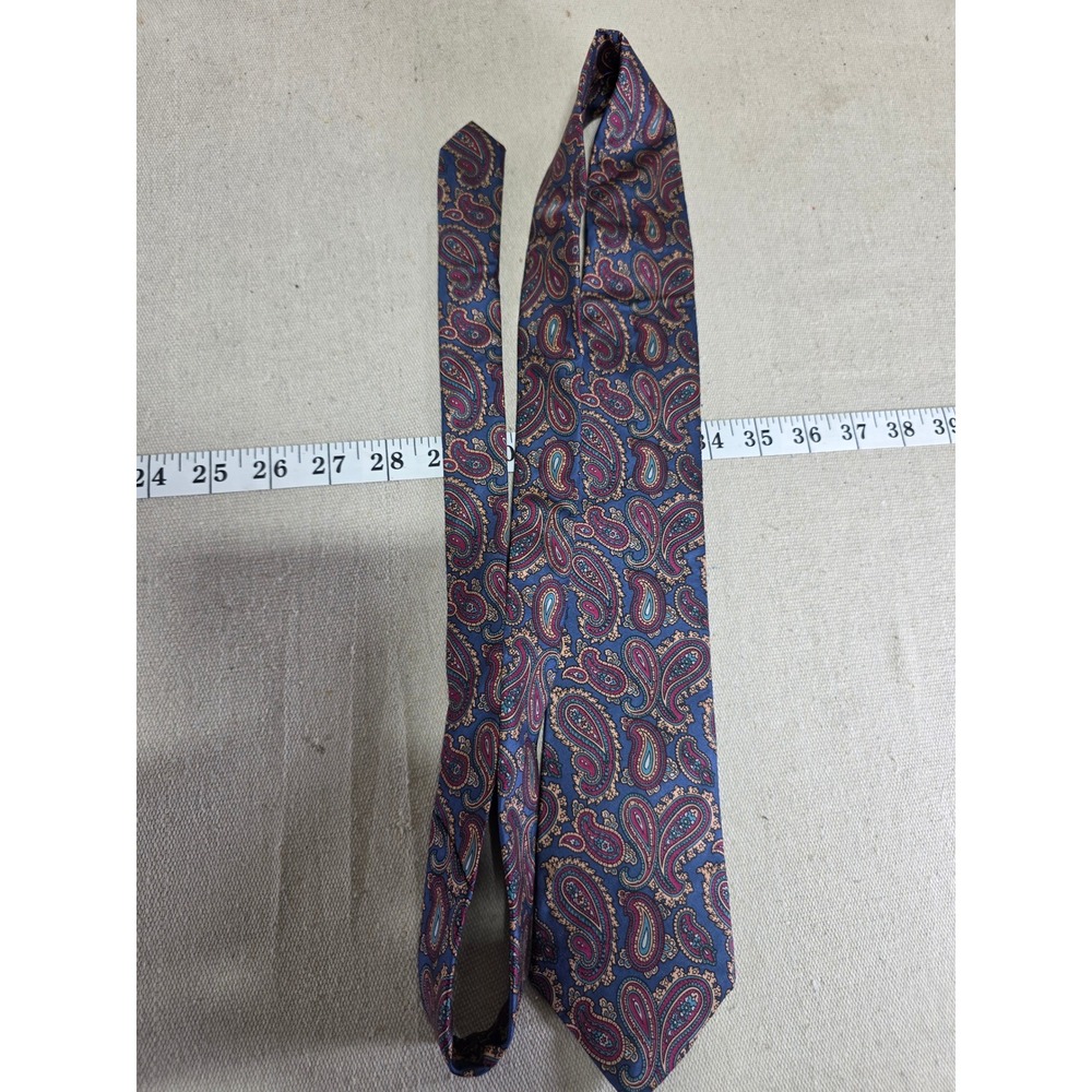 Haband of Paterson NJ Mens Vintage Paisley Silk Blend Tie Navy Burgundy USA